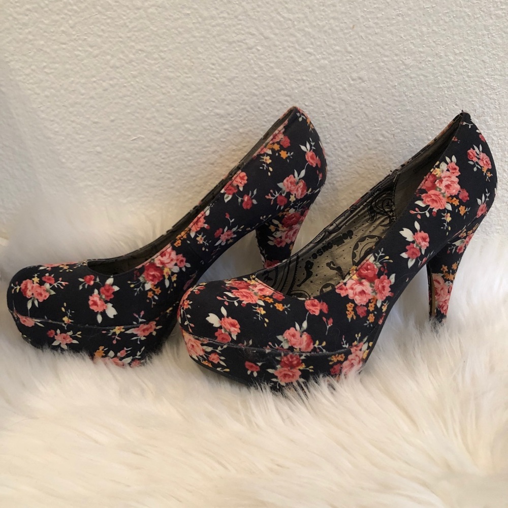 Floral Dollhouse Platform Heels